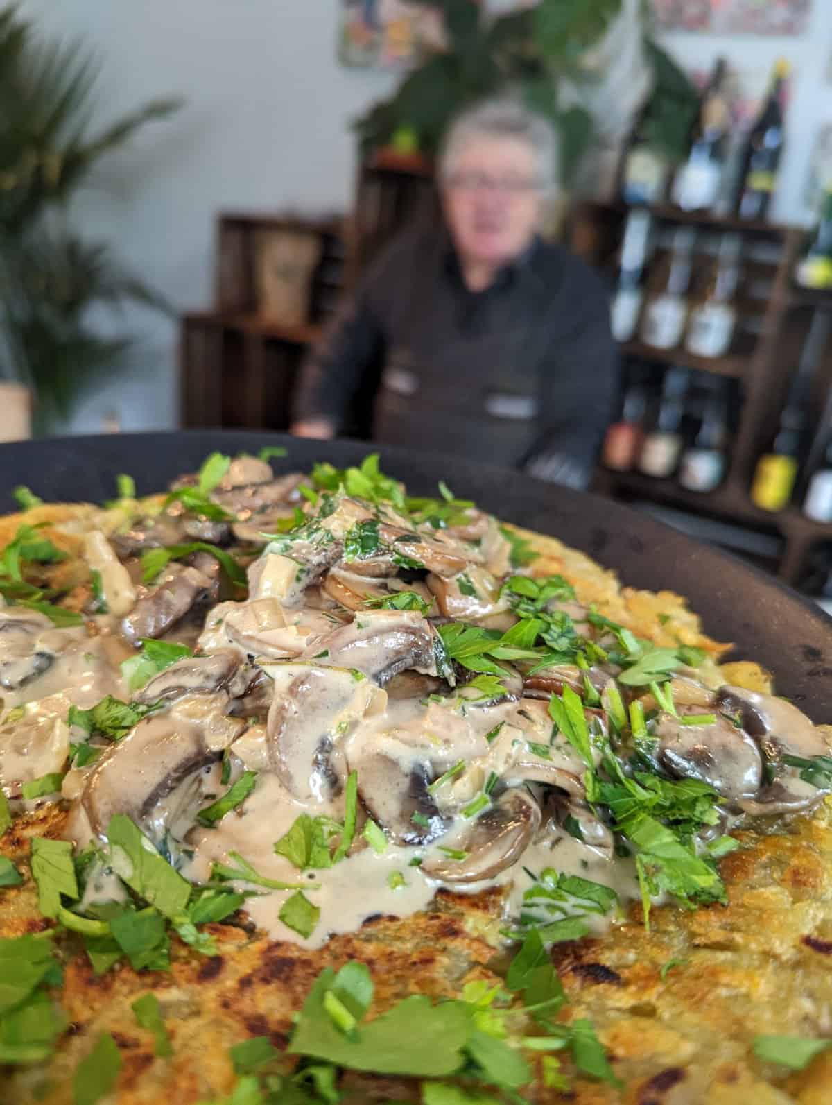 Kartoffelrösti mit Pilzgeschnetzeltem – Bild 2